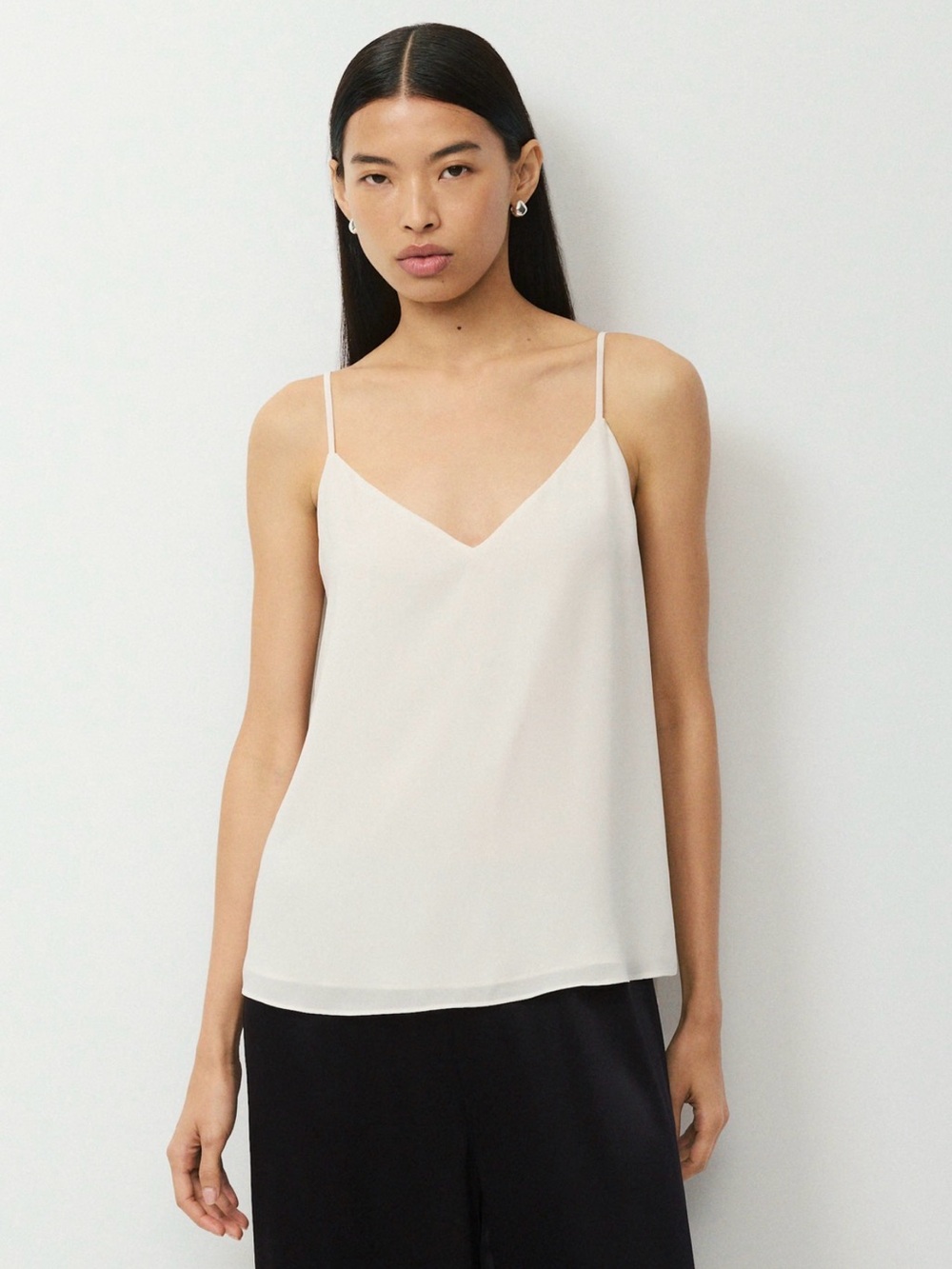 Aritzia Babaton Everly Camisole